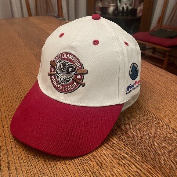 Men's Idaho Falls Chukars 2013 Champions White/Red Hook and Loop Baseball Hat - Picture 1 of 10